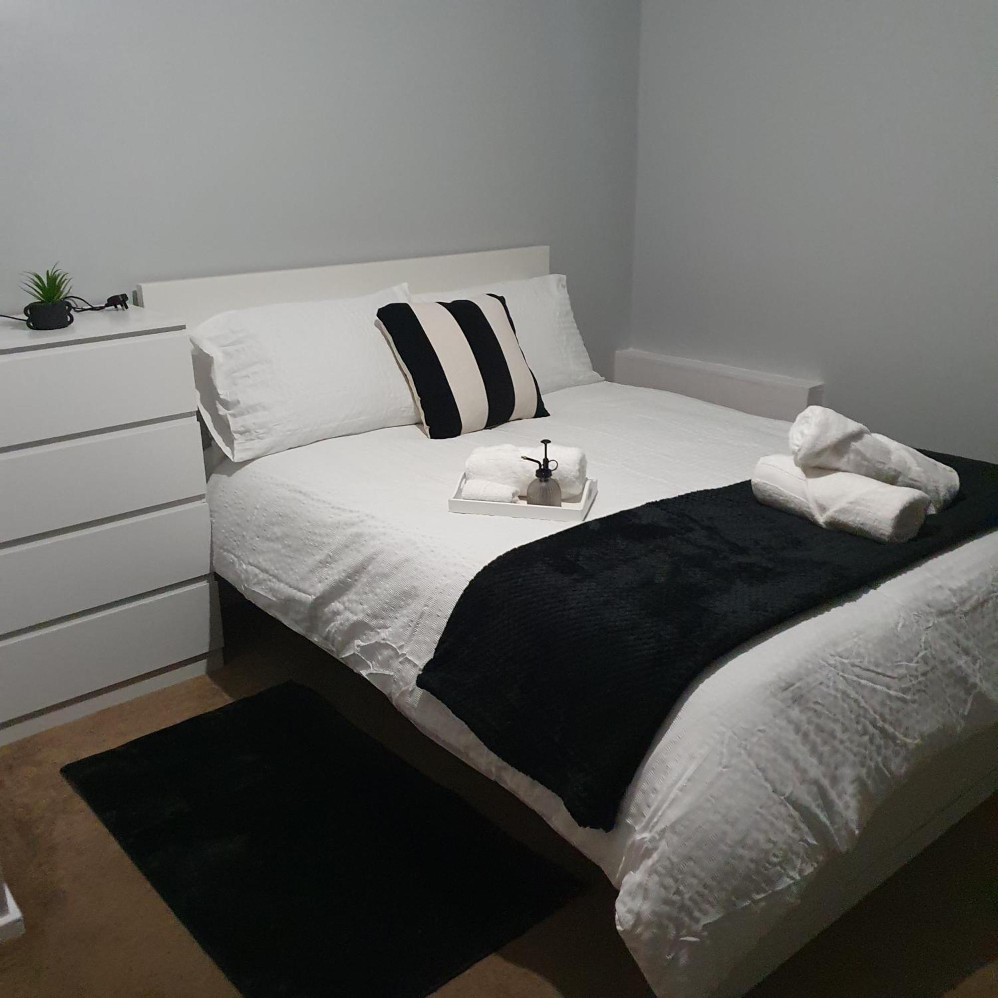 Yolo House Hotel London Ngoại thất bức ảnh