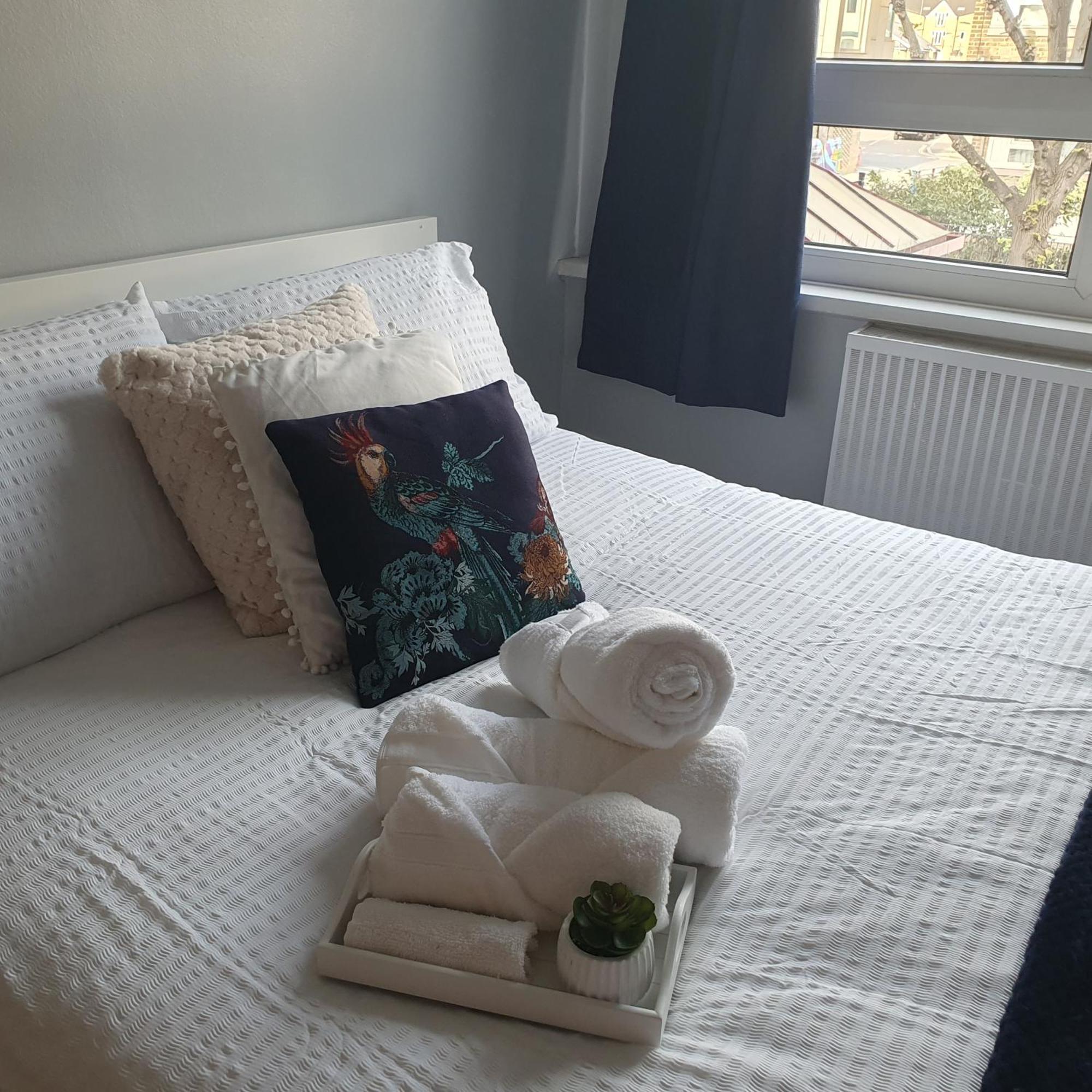 Yolo House Hotel London Ngoại thất bức ảnh